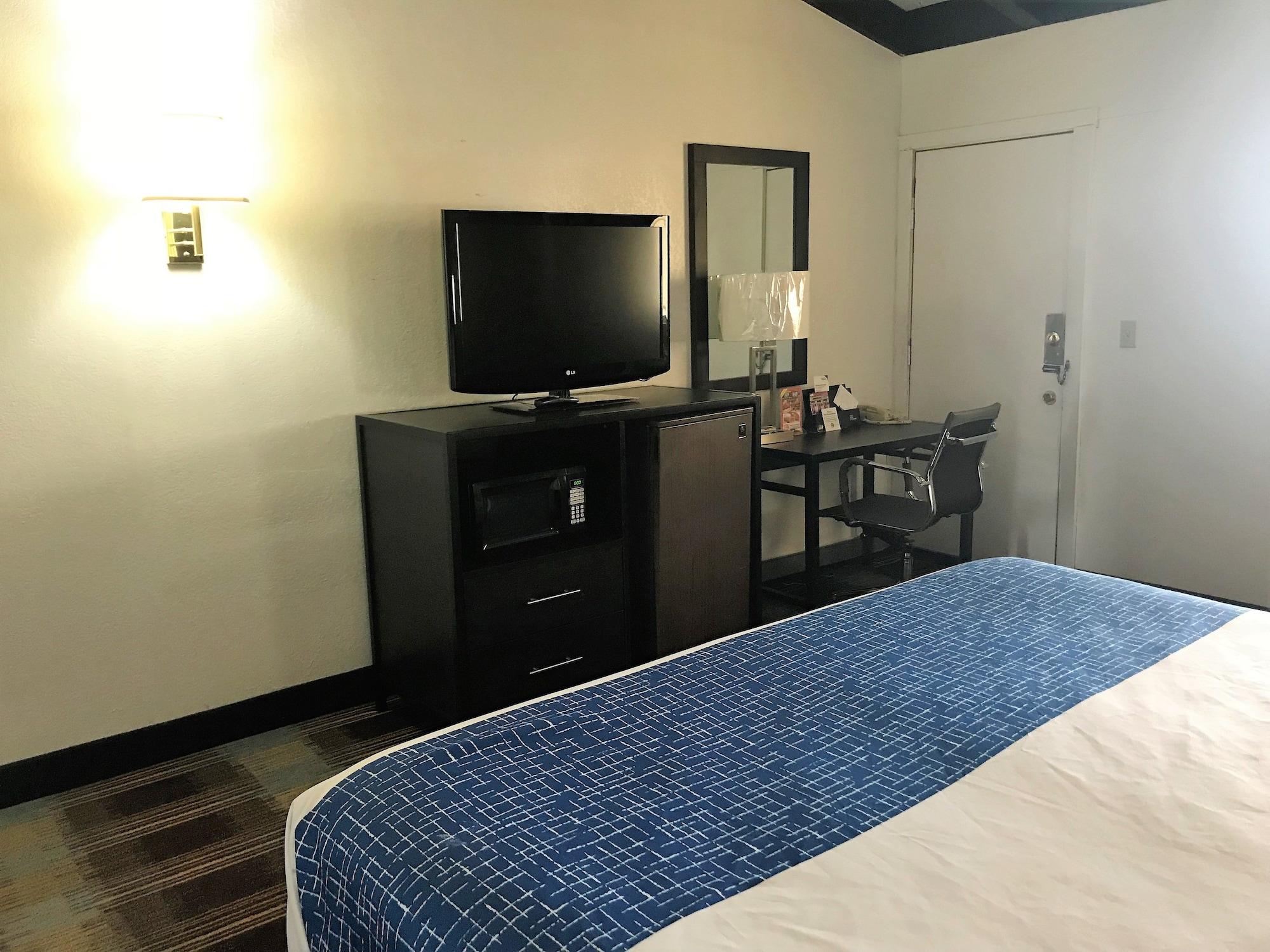 Travelodge By Wyndham New Braunfels Exterior photo